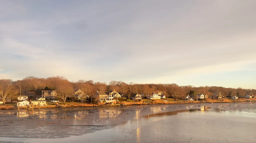 Autumn - Shot on 2021-12-17 in Niantic, CT