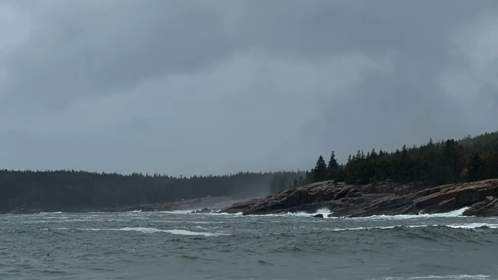 Crashing - Shot on 2023-10-22 in Bar Harbor, ME