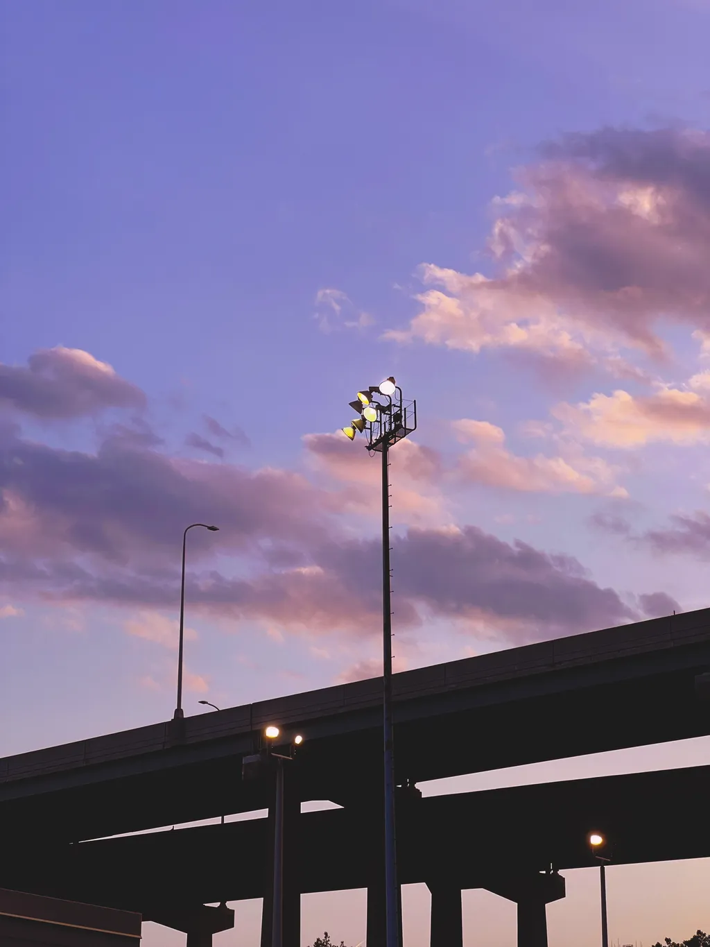 Floodlights - Shot on 2022-05-19 in Jersey City, NJ